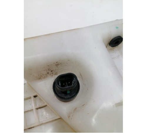 Бачок омывателя