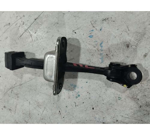 Ограничитель двери передний левый