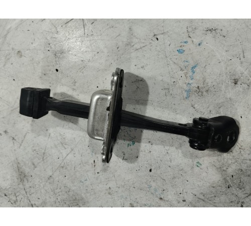 Ограничитель двери передний левый