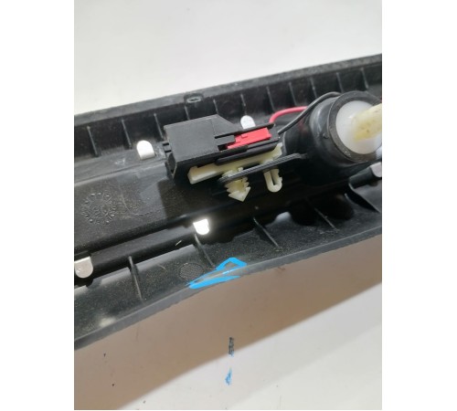 Накладка порога передняя правая внутренняя