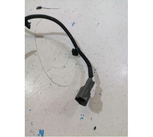 Замок капота