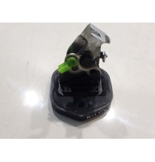 Замок двери(средней левой)