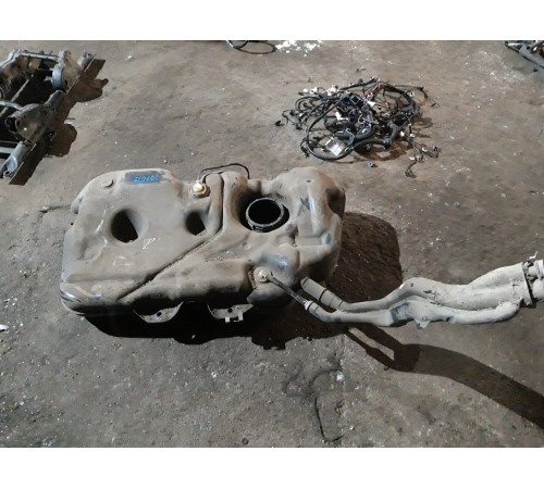 Бак топливный