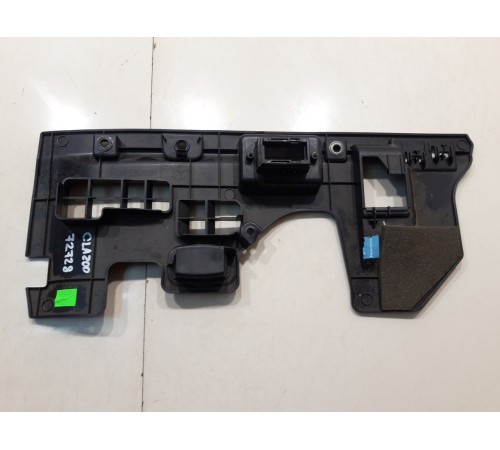 Пластик салона (левый)