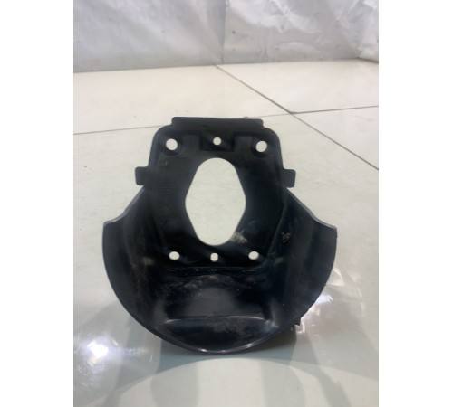 Кронштейн(передняя,правая)