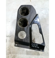 Подстаканник центральной консоли