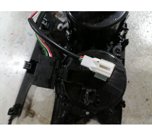 Подстаканник центральной консоли