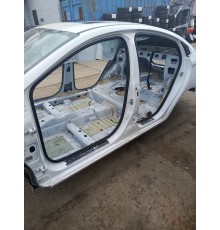 Порог со стойкой левый