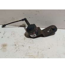 Датчик регулировки дорожного просвета задний левый