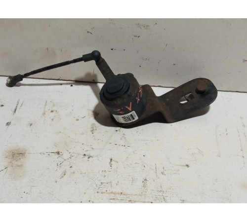 Датчик регулировки дорожного просвета задний левый