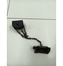 Механизм крепления запасного колеса