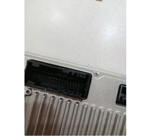 Блок управления монитором мультимедиа