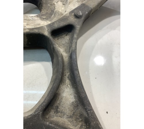 Рычаг подвески (задний, правый)