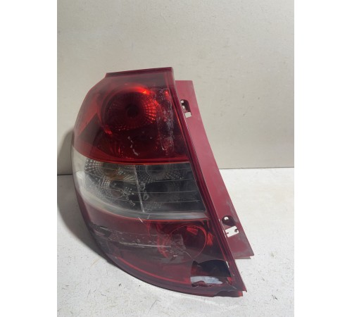 Фонарь задний левый