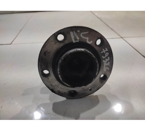 Ступица (задняя, правая)