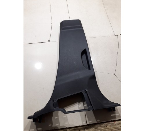 Обшивка центральной стойки(правая нижняя)