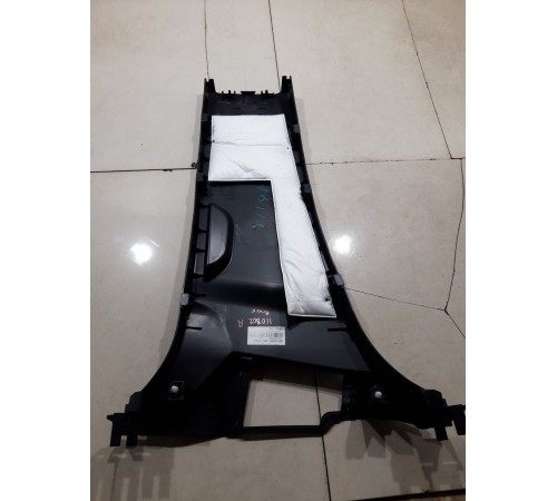 Обшивка центральной стойки(правая нижняя)