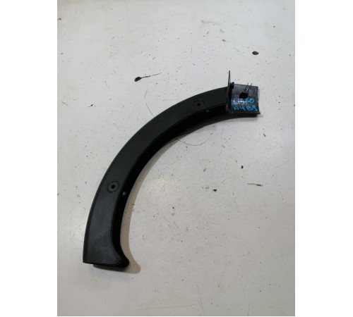 Накладка петли багажника левая