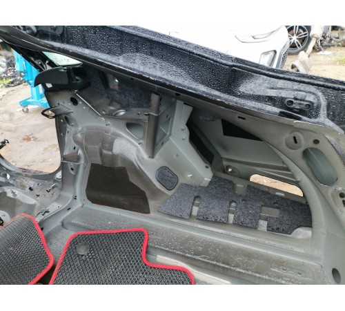 Крыло заднее правое