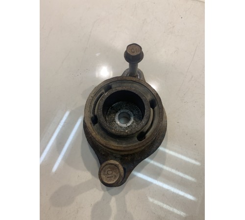 Опора амортизатора