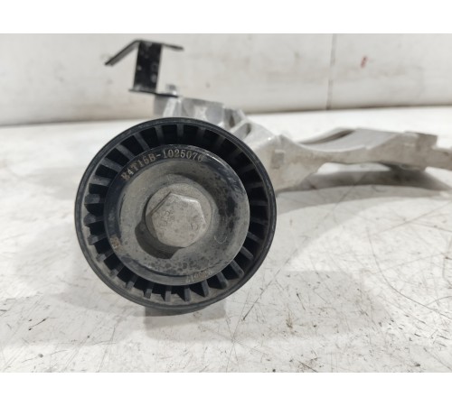 Кронштейн (крепление) компрессора кондиционера