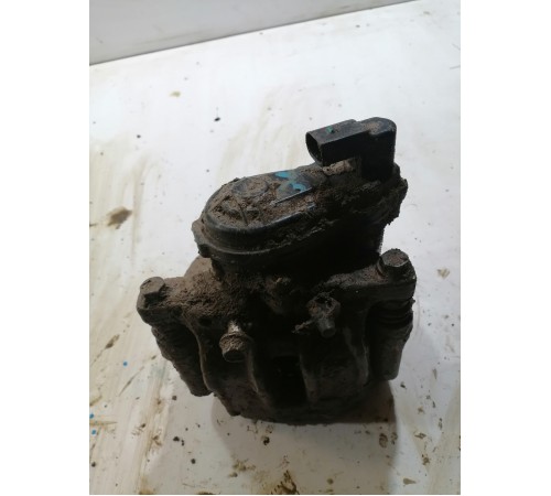 Суппорт задний левый