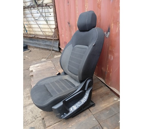 Сиденье переднее левое