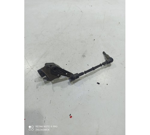 Датчик высоты дорожного просвета(задний правый)