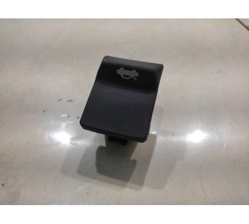 Ручка открывания капота