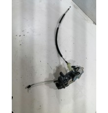 Замок двери передний левый