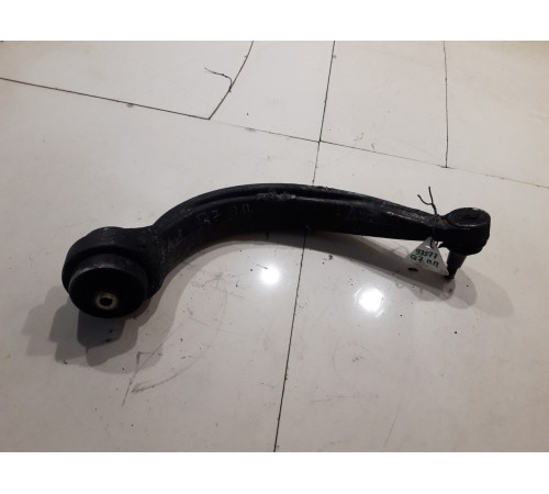 Рычаг подвески(передний правый)