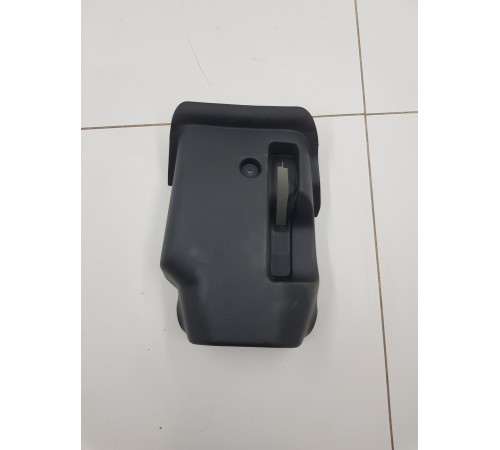 Кожух рулевой колонки нижний