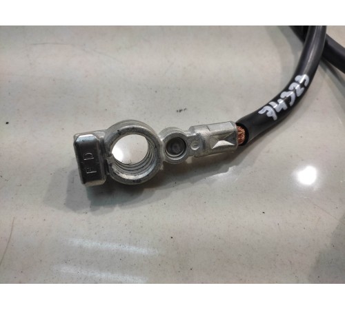 Клемма аккумулятора