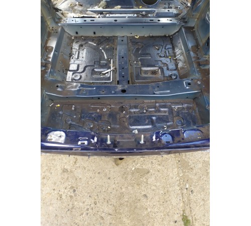 Задняя панель