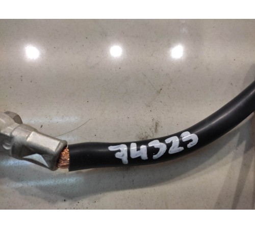 Клемма аккумулятора