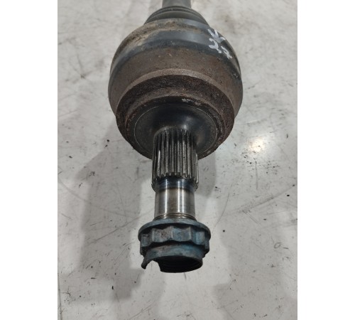 Привод (полуось) задний правый