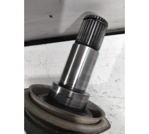 Привод (полуось) задний правый