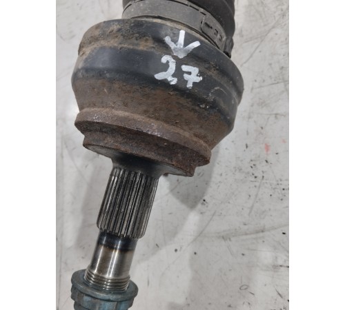 Привод (полуось) задний правый