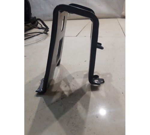 Кронштейн центральной консоли