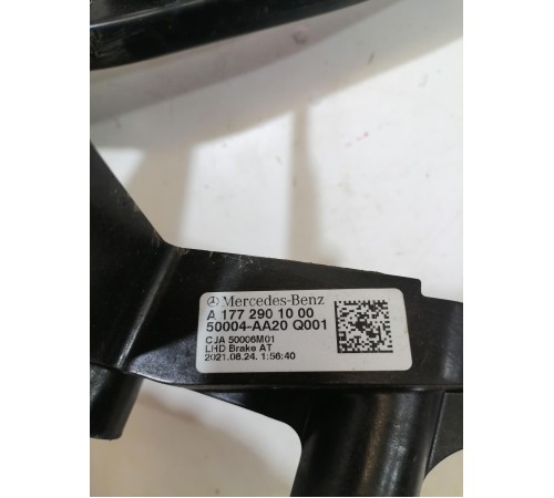 Педаль тормоза