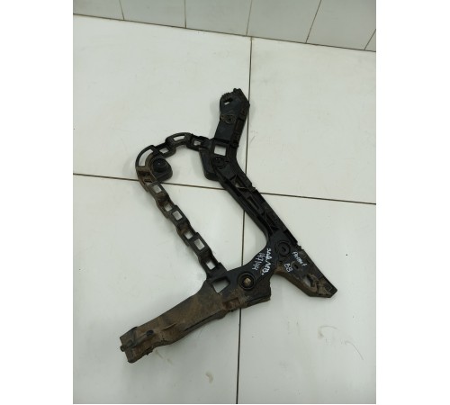 Кронштейн бампера задний левый