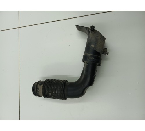 Патрубок воздушного фильтра