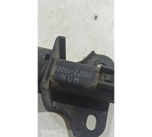 Выключатель концевой капота