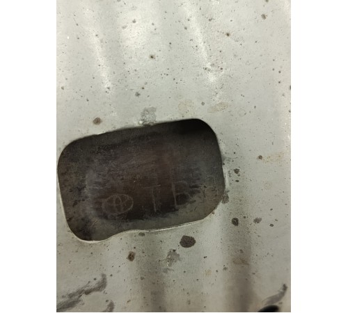 Катализатор левый