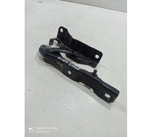 Петля капота(правая)