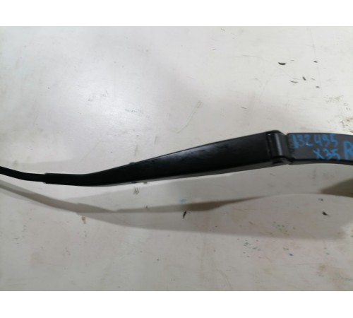 Поводок стеклоочистителя правый