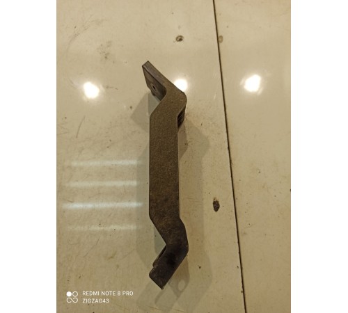 Кронштейн усилителя заднего бампера(правый)