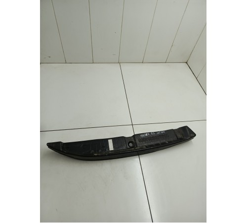 Пыльник крыла передний левый