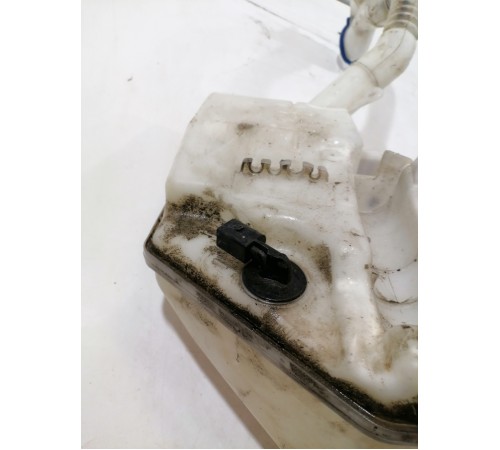 Бачок омывателя