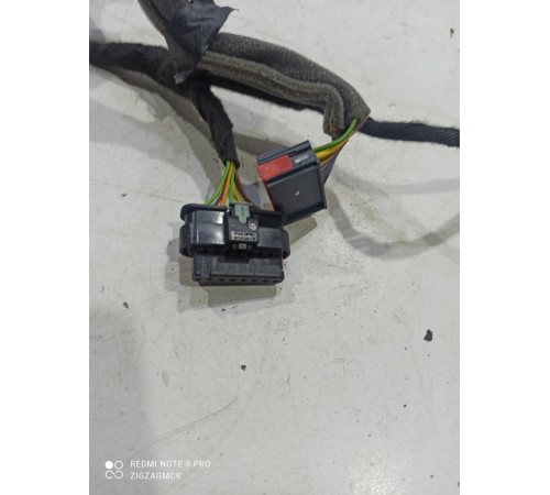 Электропроводка двери (задняя правая)